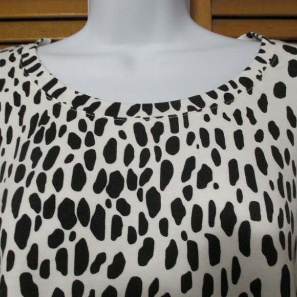 Crown & Ivy NEW top, long sleeve, oversized, soft black & white knit size L - Picture 2 of 10